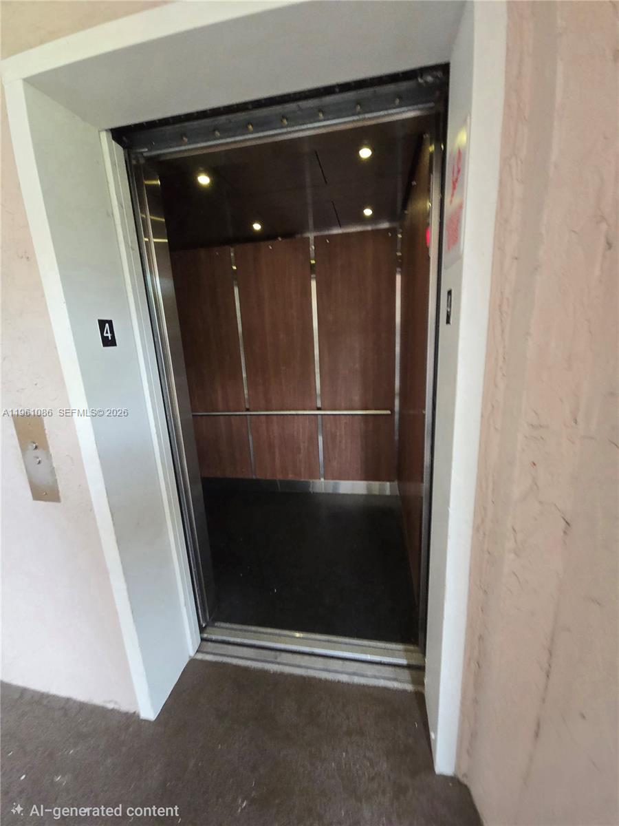 SHERWOOD SQUARE CONDOMINI - Residential Lease