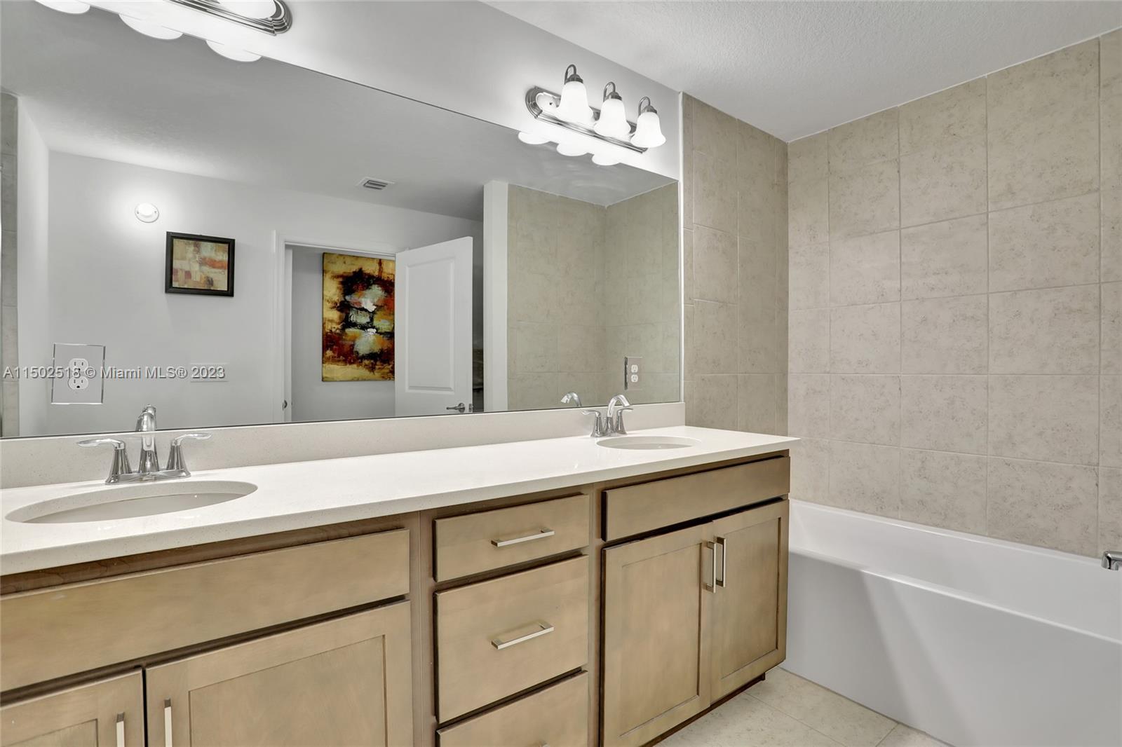 RESIDENCES AT PALM AIRE - Residential Lease