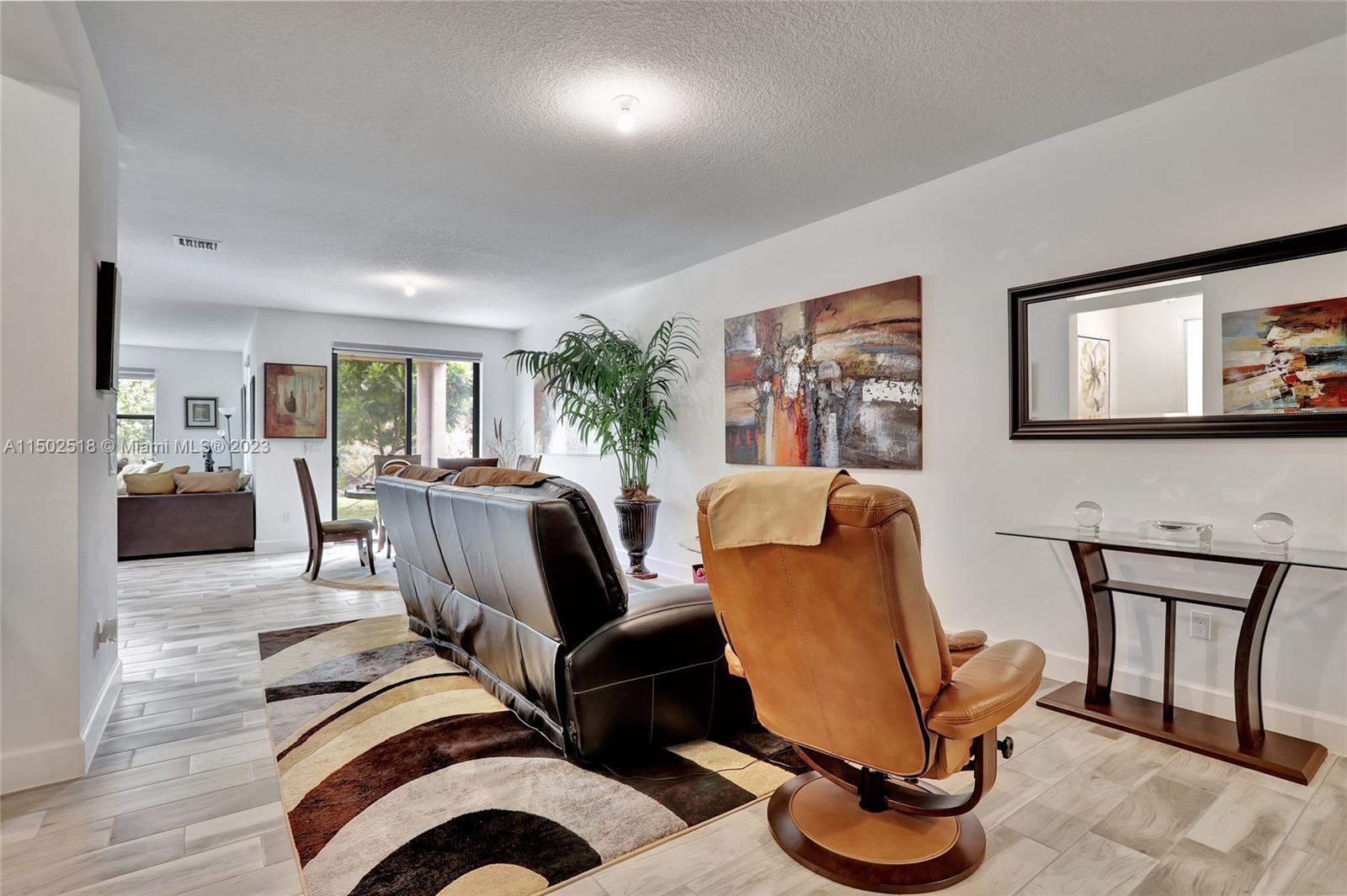 RESIDENCES AT PALM AIRE - Residential Lease