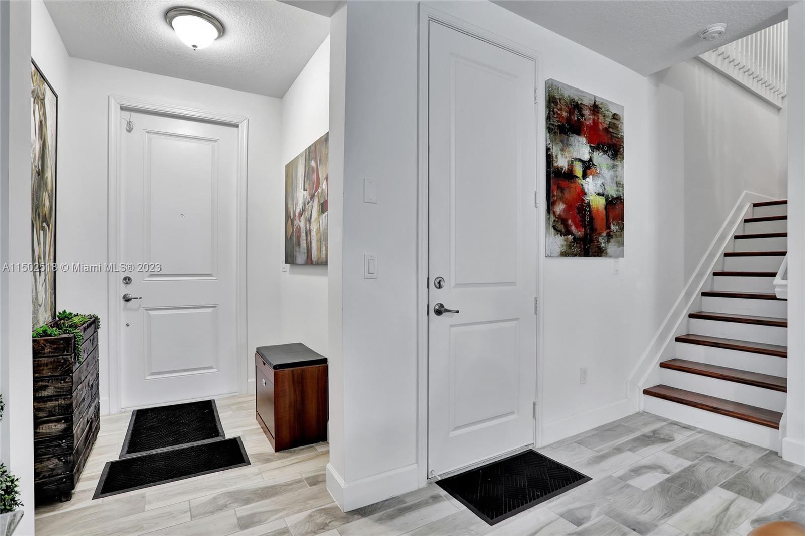 RESIDENCES AT PALM AIRE - Residential Lease