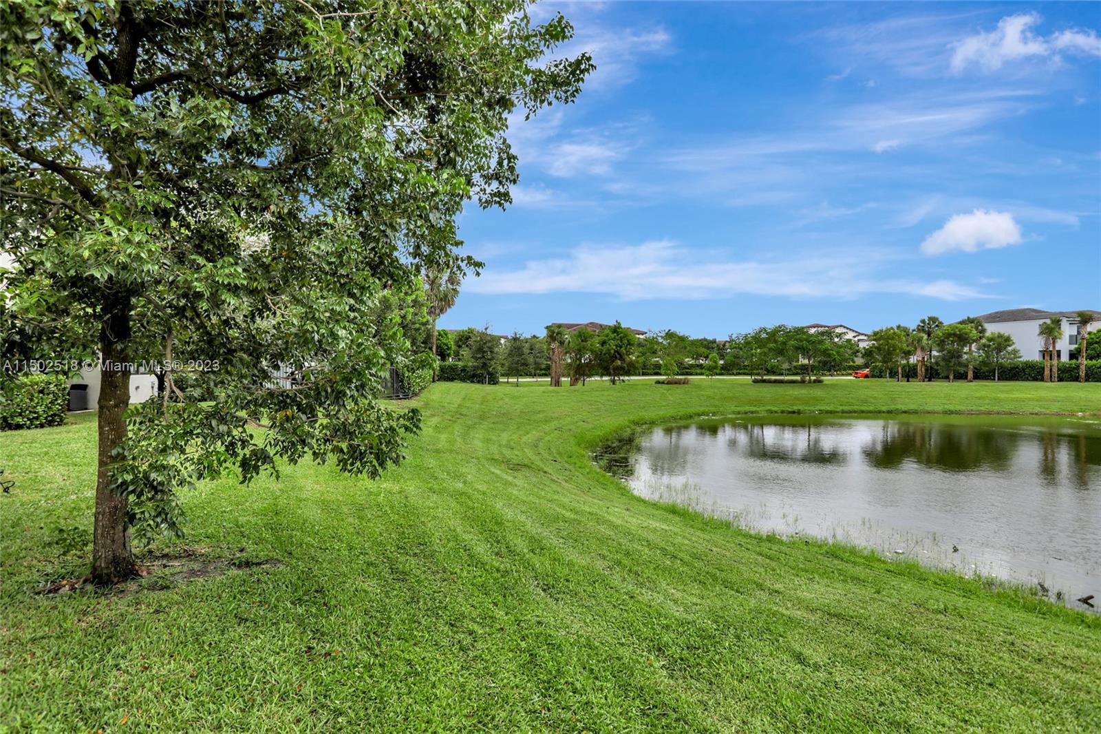 RESIDENCES AT PALM AIRE - Residential Lease