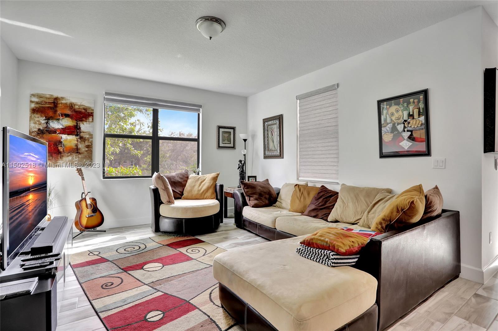 RESIDENCES AT PALM AIRE - Residential Lease
