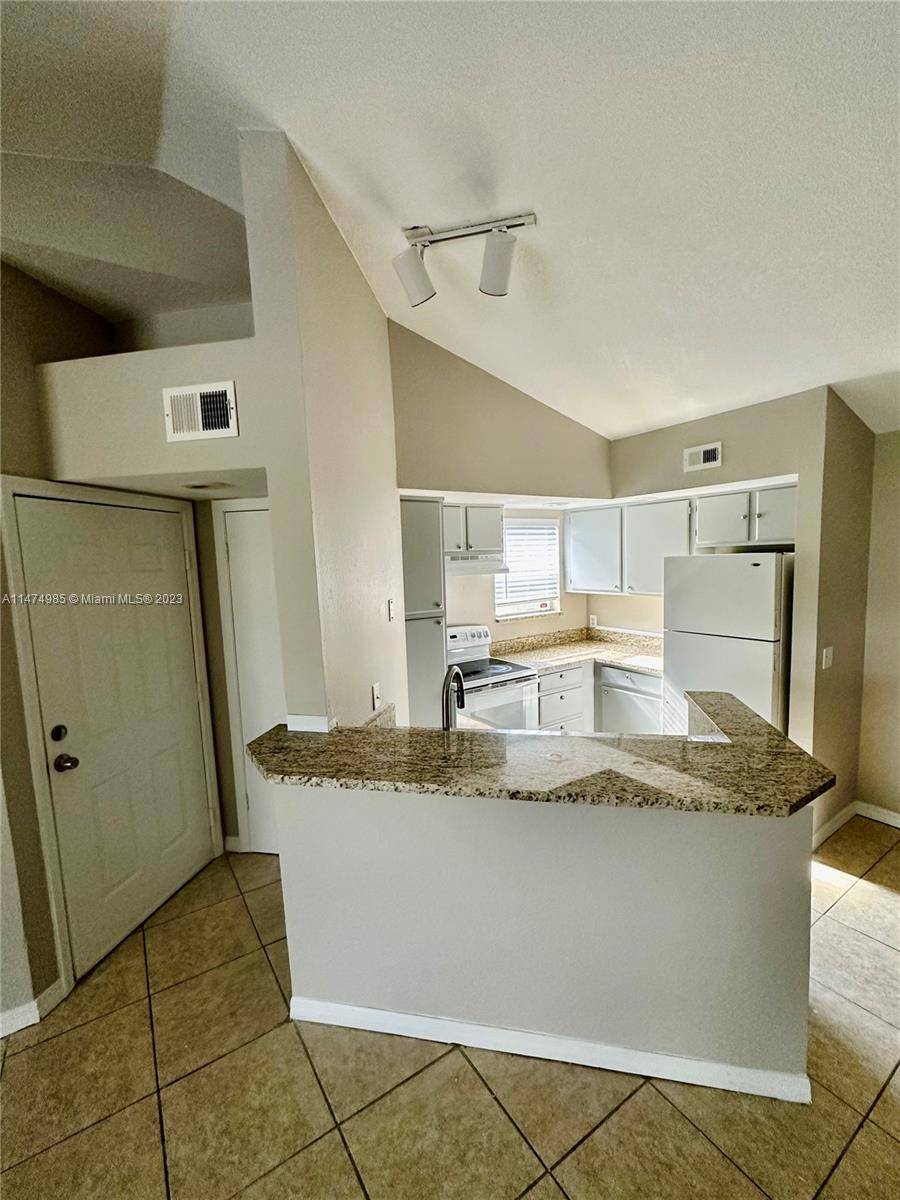 PONTE VERDE AT PALM BEACH - Residential Lease