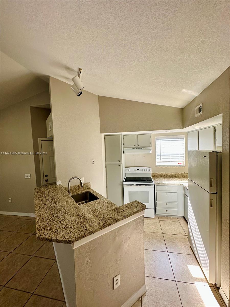 PONTE VERDE AT PALM BEACH - Residential Lease