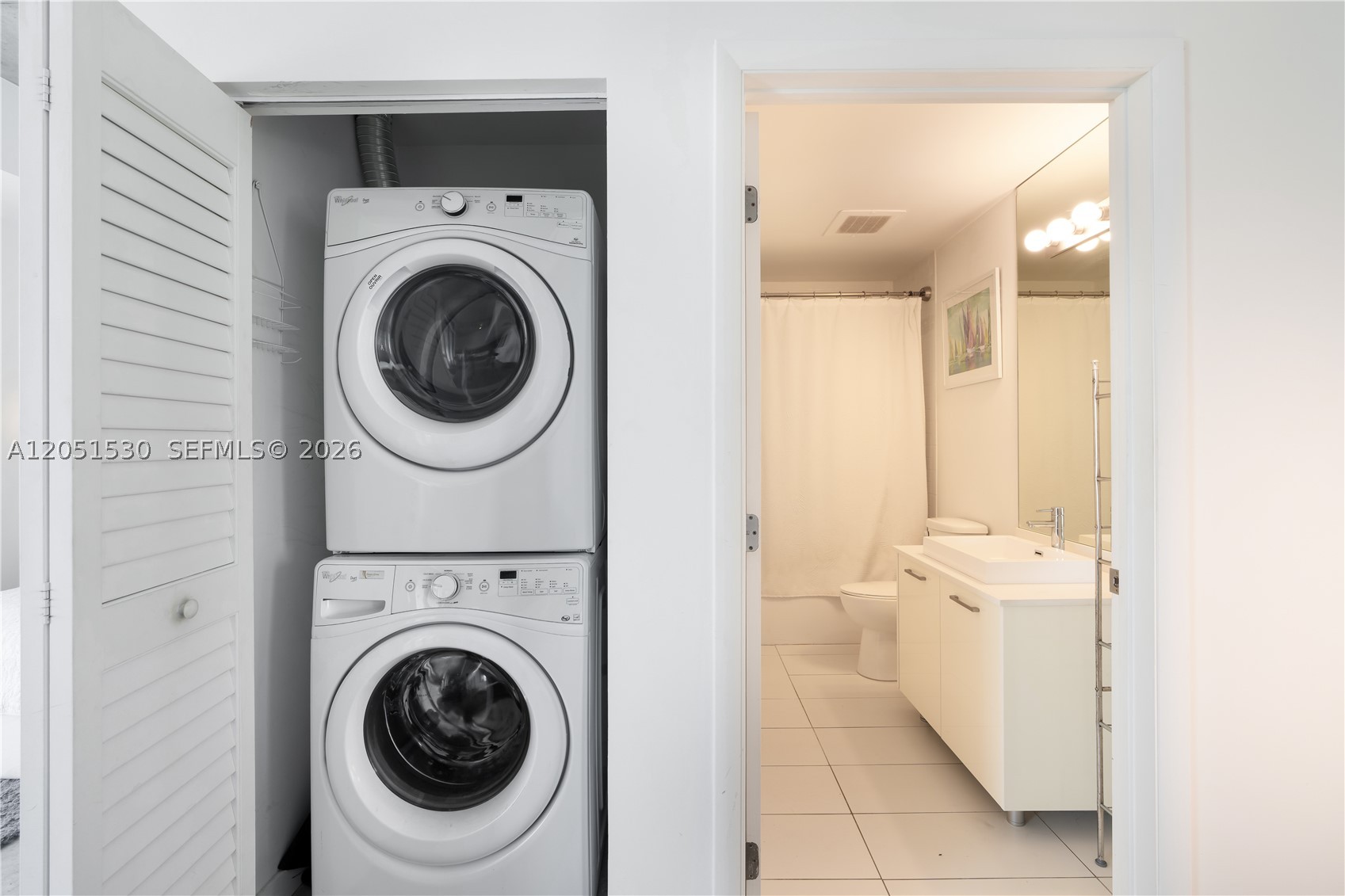CENTRO CONDO - Residential Lease