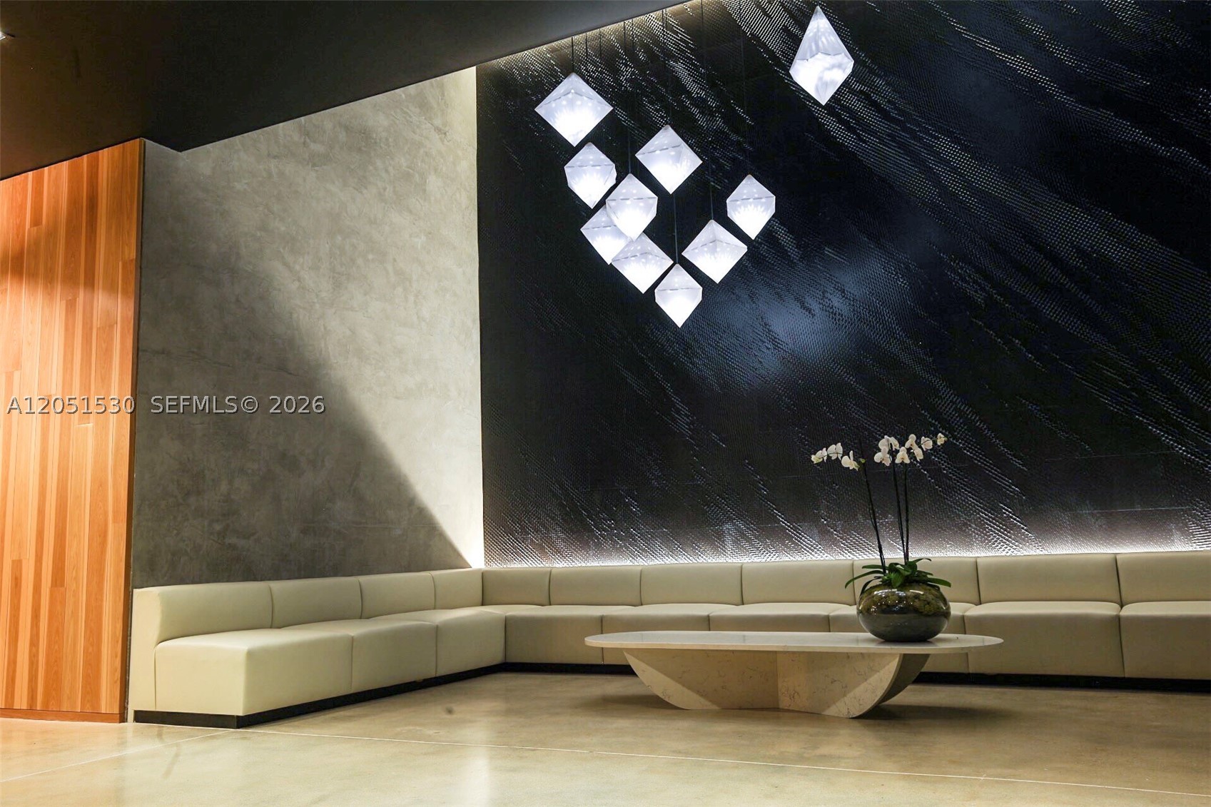 CENTRO CONDO - Residential Lease