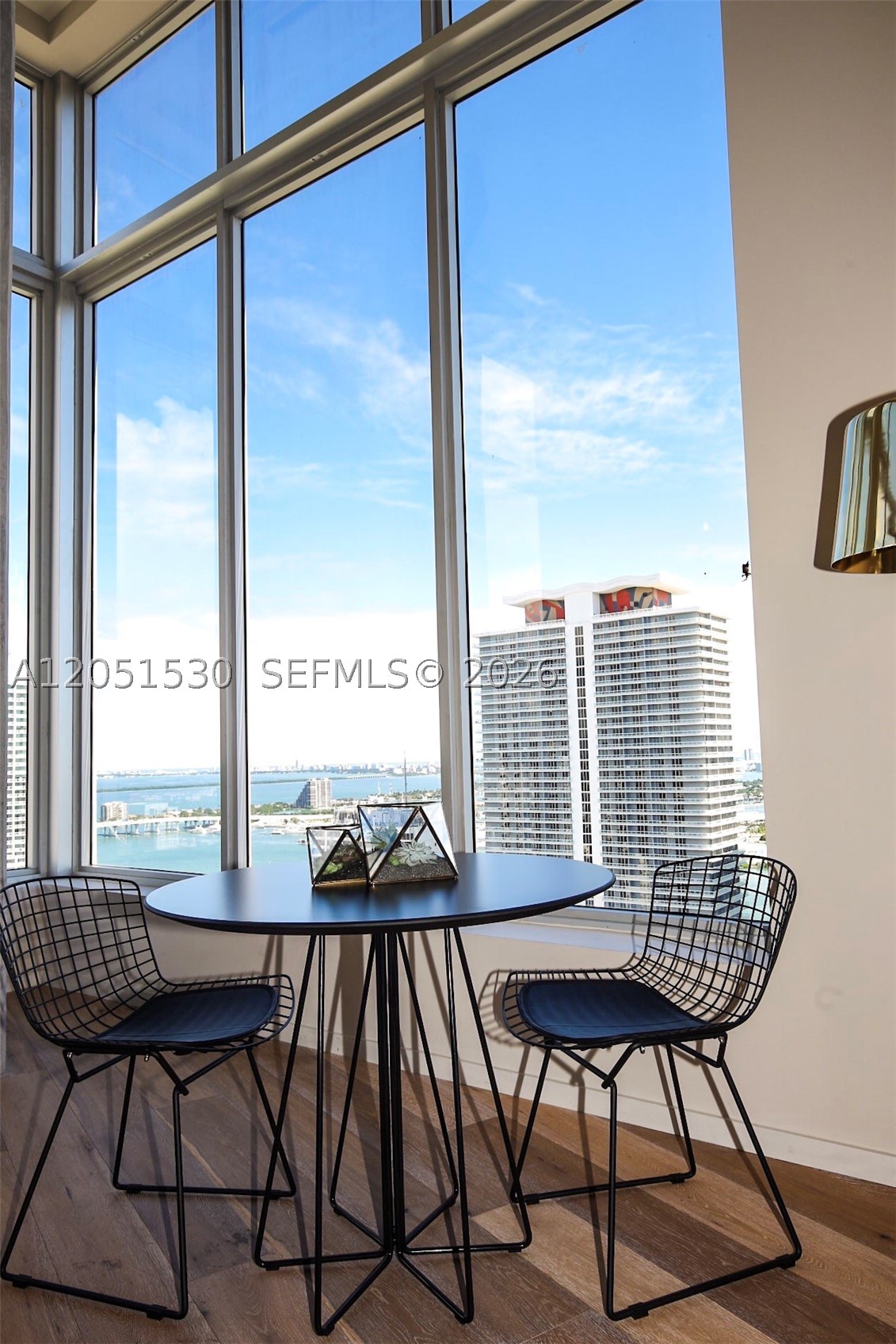 CENTRO CONDO - Residential Lease