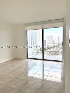 WINSTON TOWERS 600 CONDO - Residential Lease