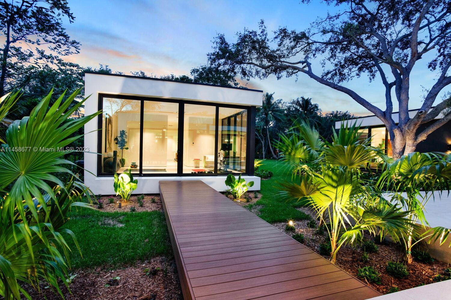 SUNILAND ESTATES - Residential
