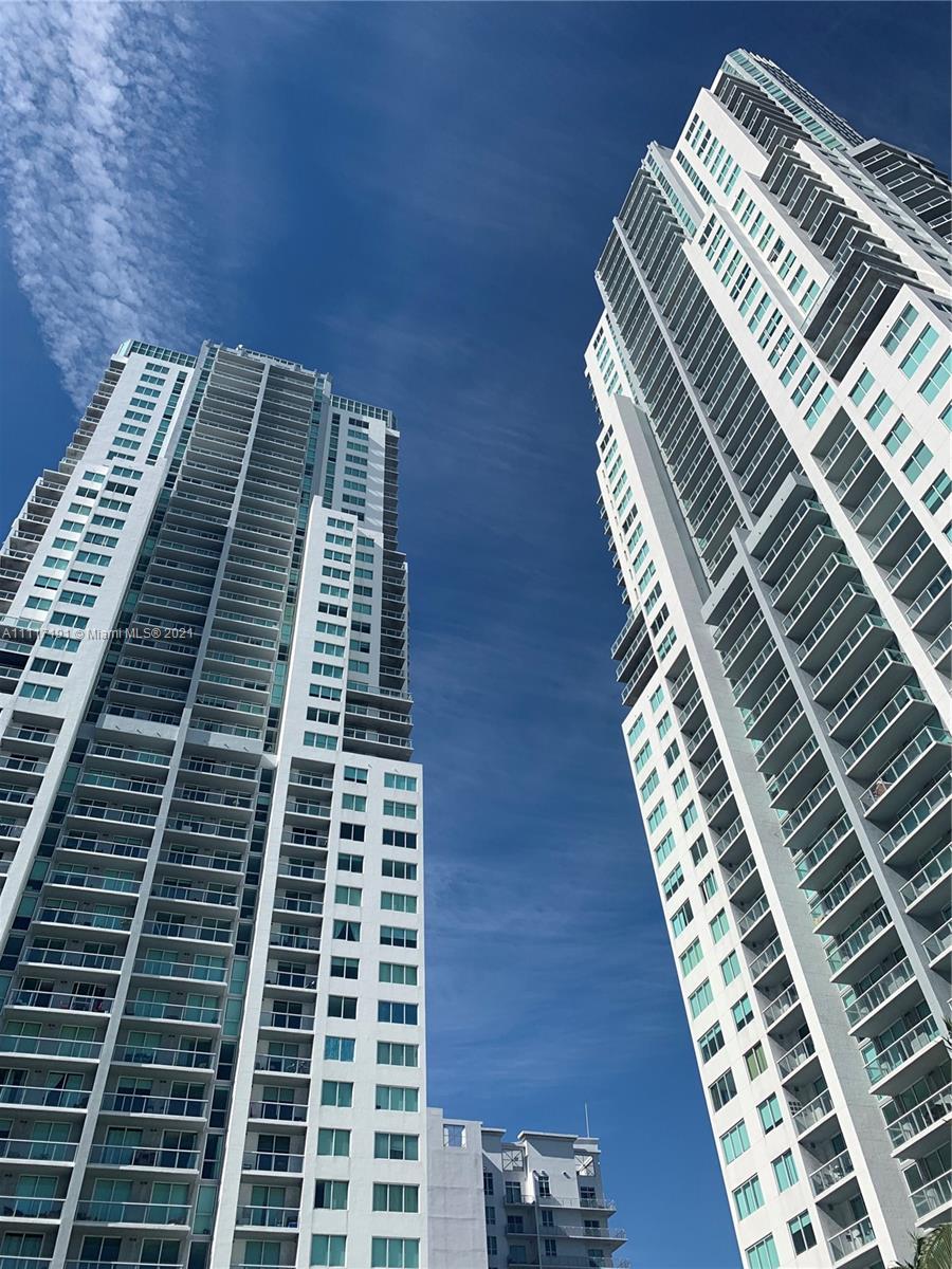 VIZCAYNE SOUTH CONDO - Residential Lease