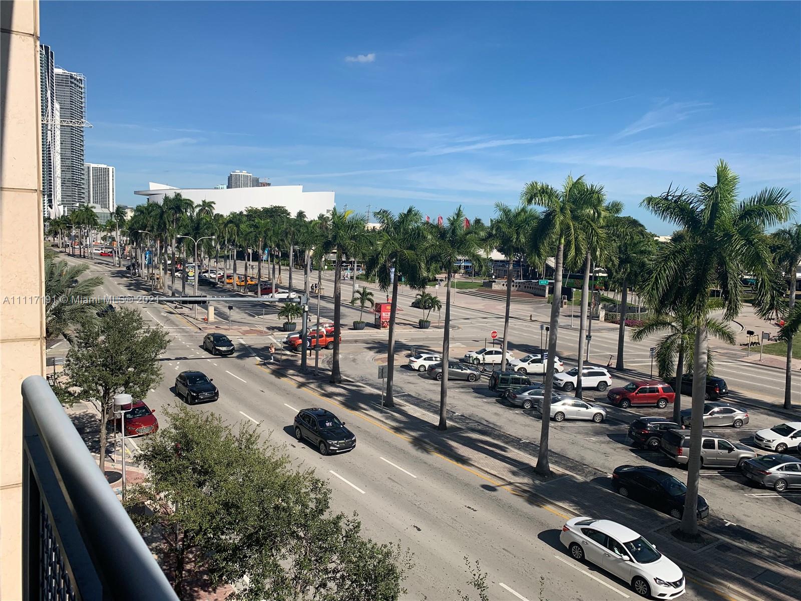 VIZCAYNE SOUTH CONDO - Residential Lease