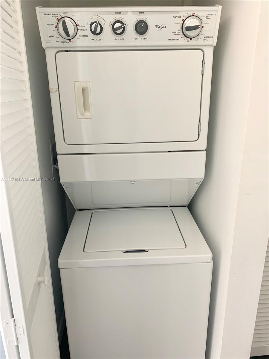 VIZCAYNE SOUTH CONDO - Residential Lease