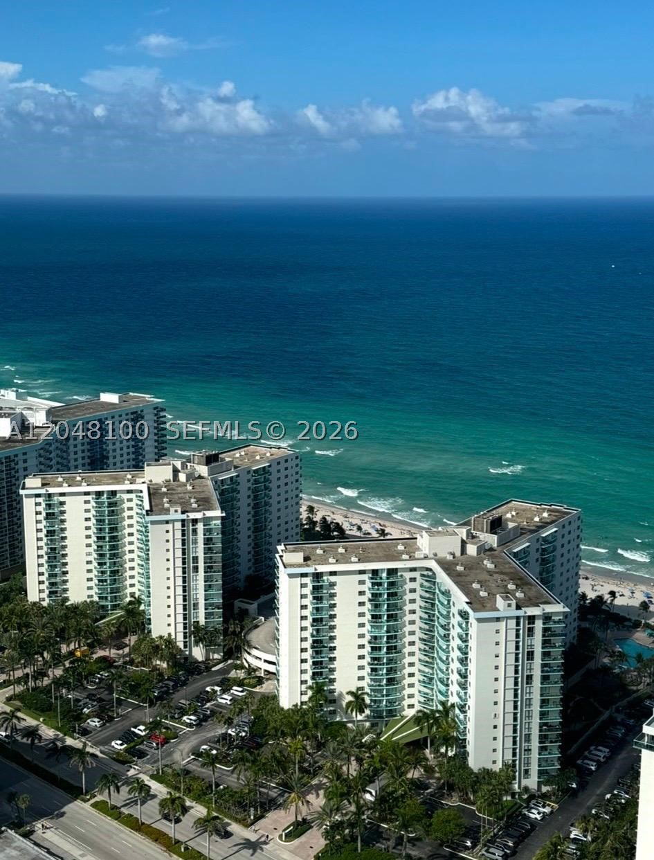 TIDES ON HOLLYWOOD BEACH - Residential