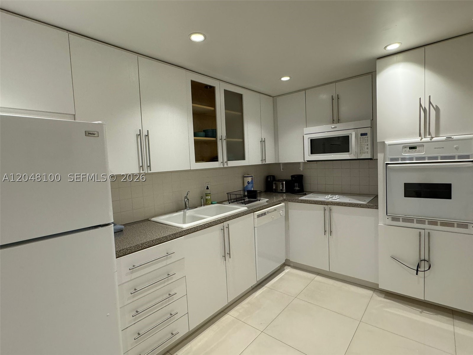 TIDES ON HOLLYWOOD BEACH - Residential