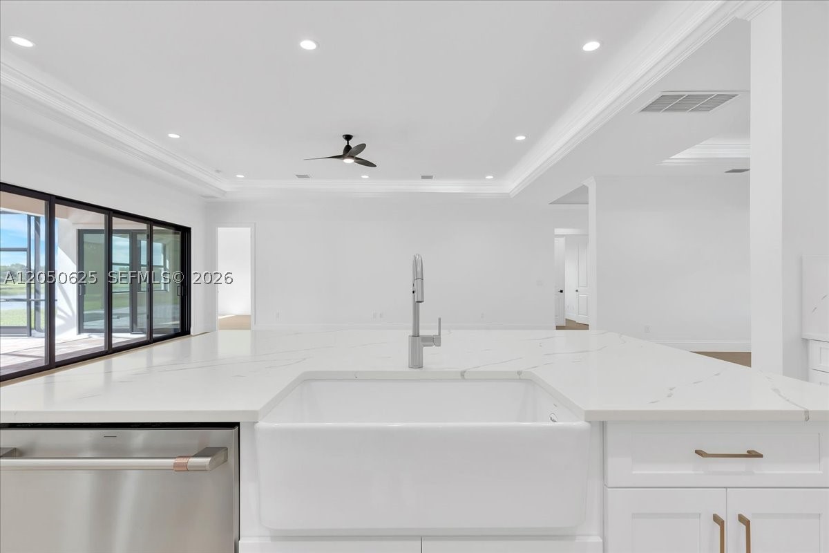STONEY BROOK FARM - Residential