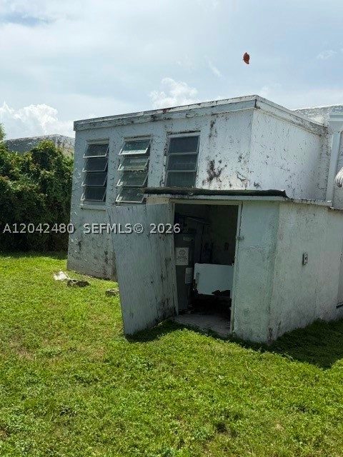 TAMIAMI PINES - Residential
