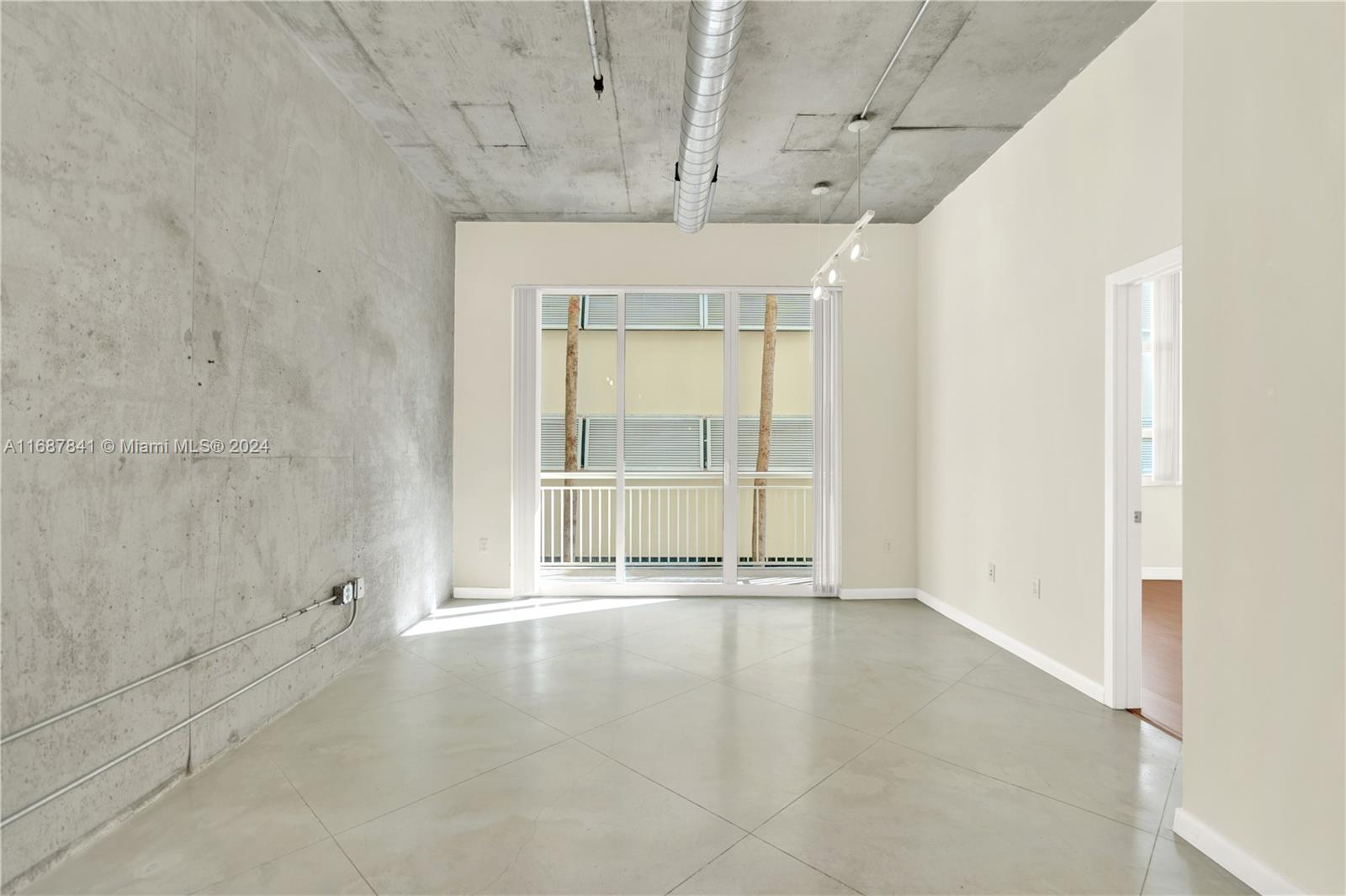 CITE CONDO - Residential Lease