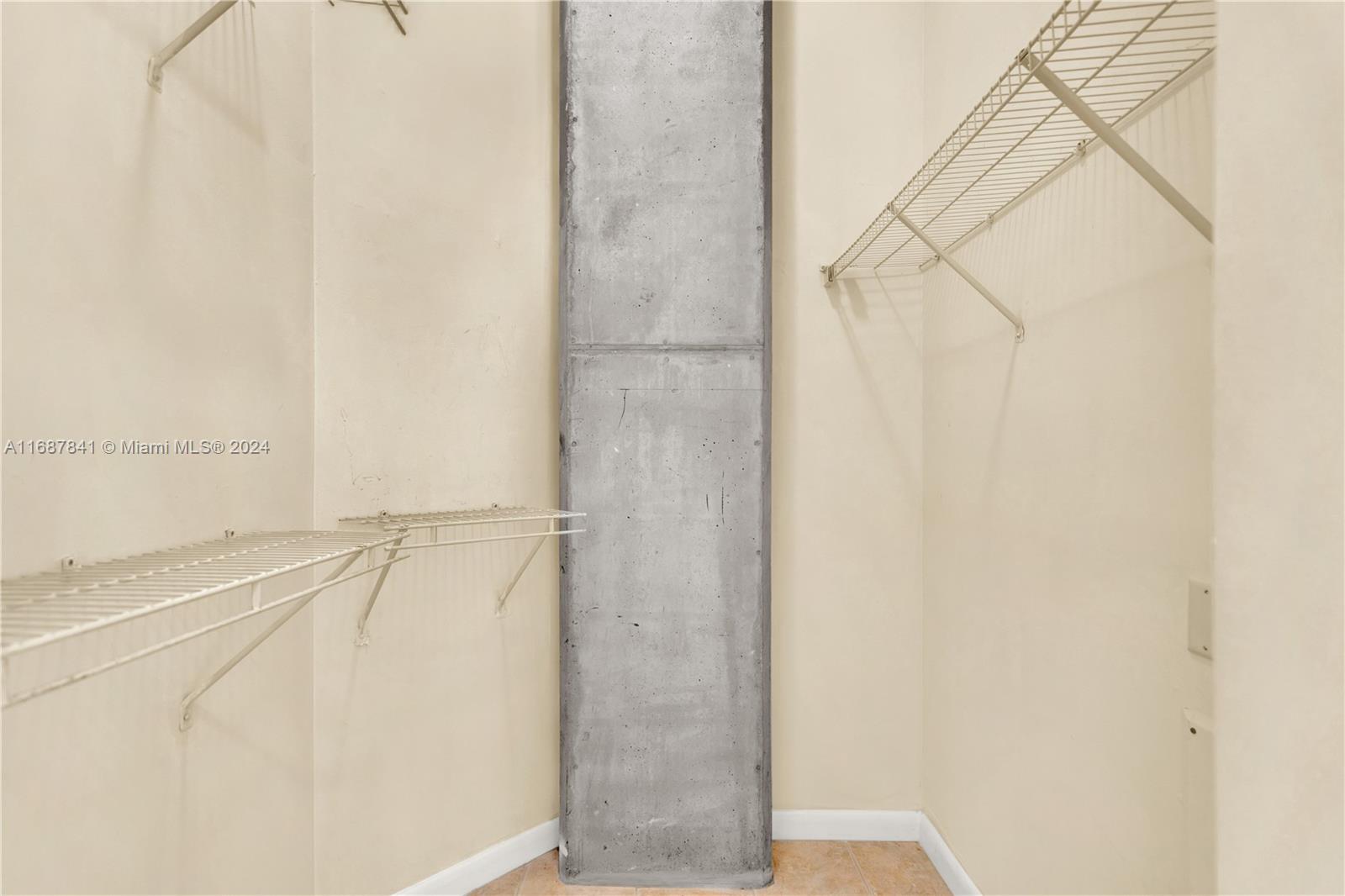 CITE CONDO - Residential Lease