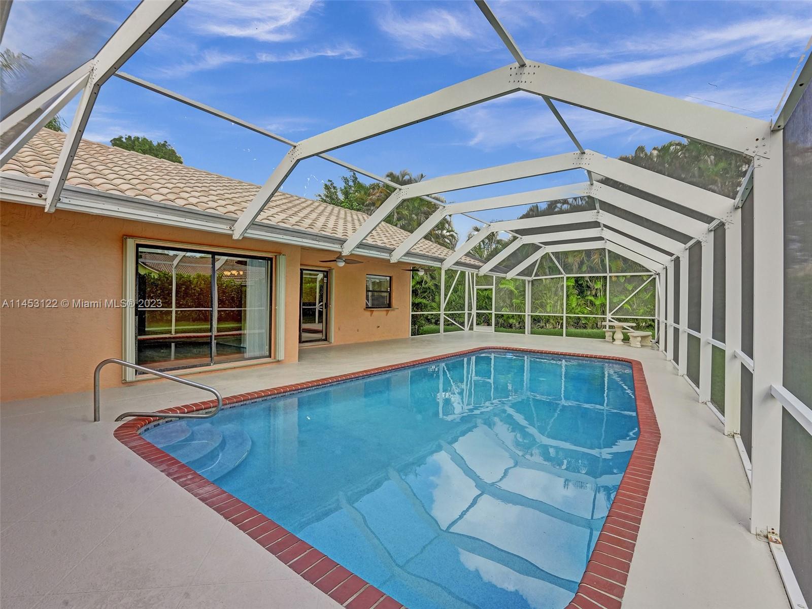 PINE RIDGE - Residential Lease