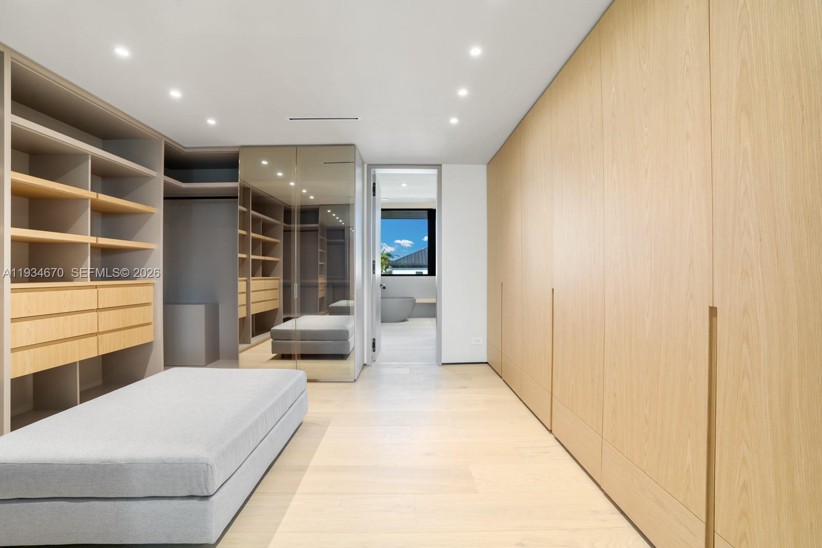 RIVIERA - Residential
