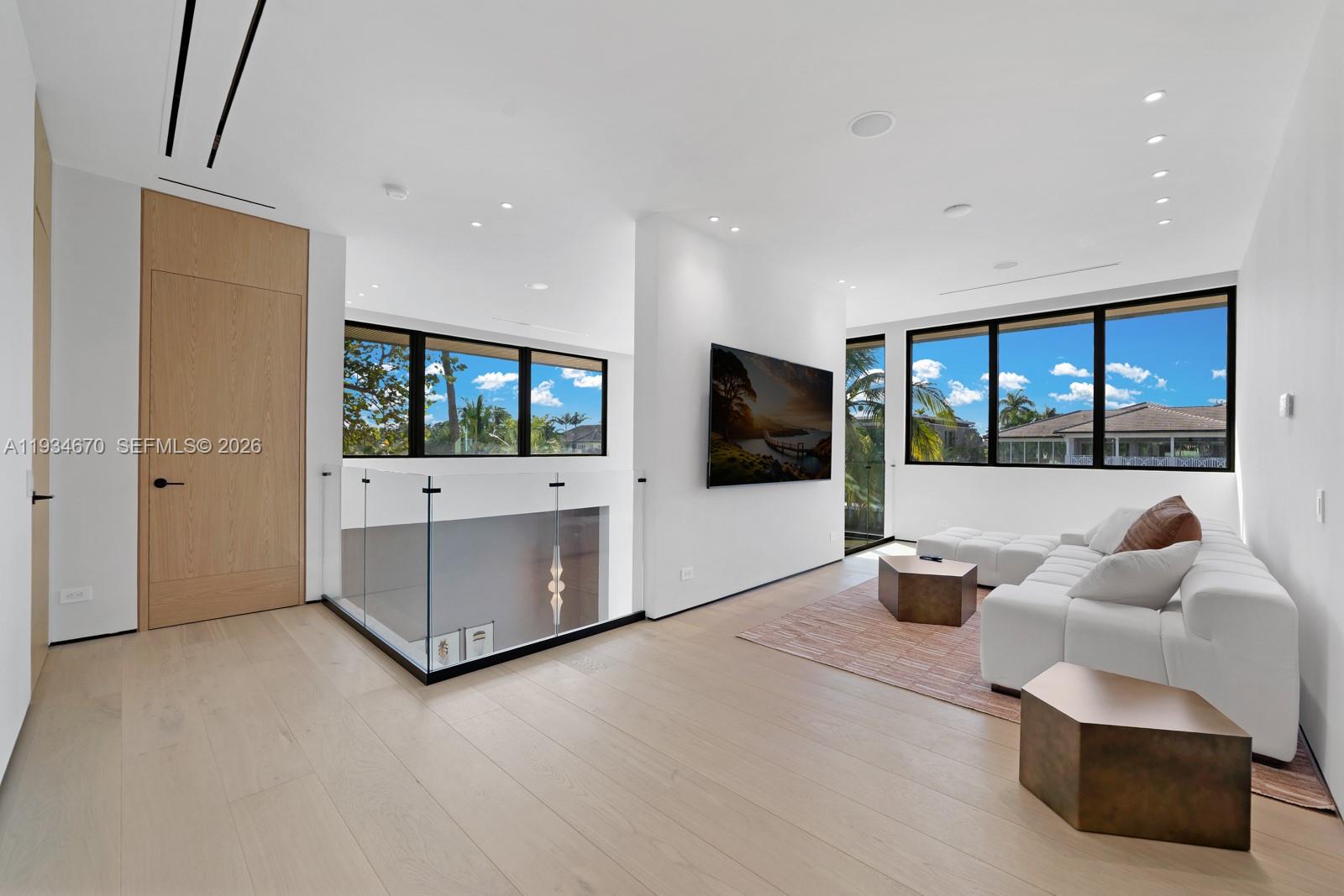 RIVIERA - Residential