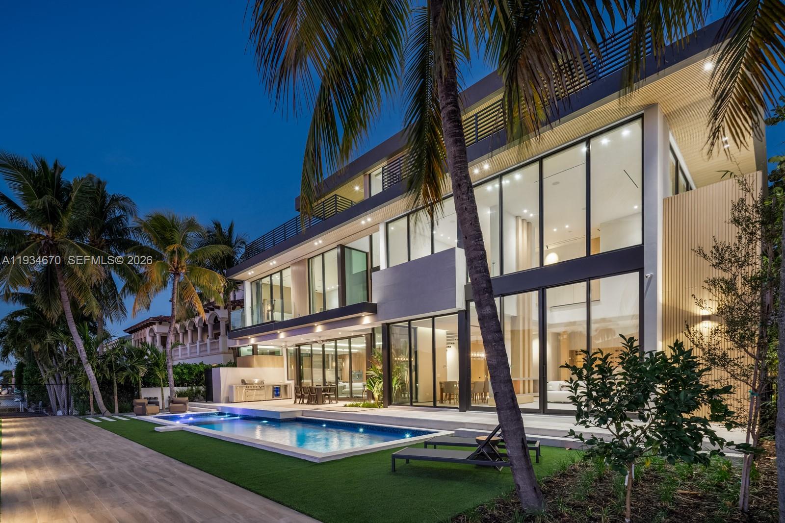 RIVIERA - Residential