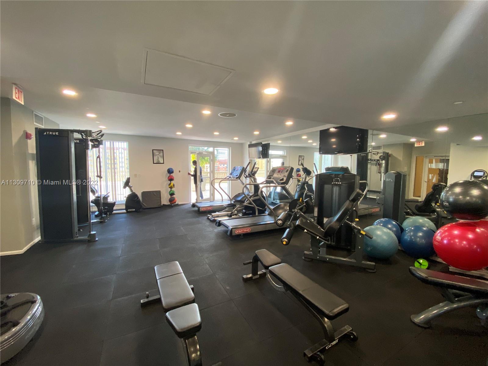 TEN ARAGON CONDO - Residential Lease