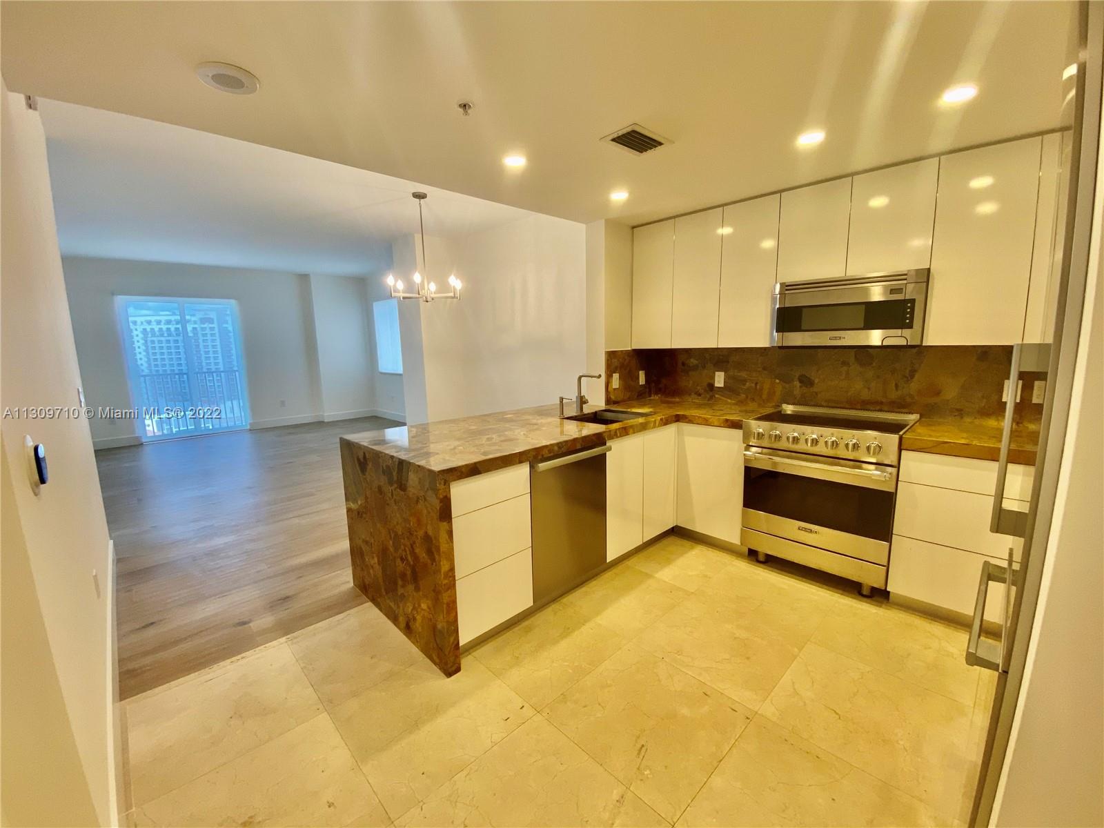 TEN ARAGON CONDO - Residential Lease