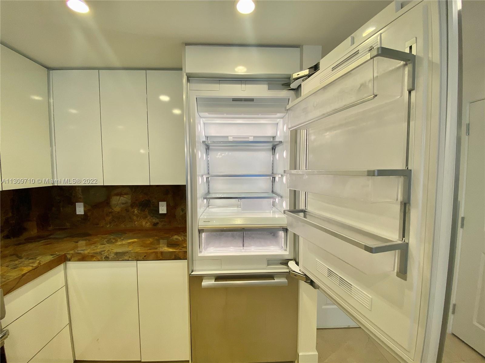TEN ARAGON CONDO - Residential Lease