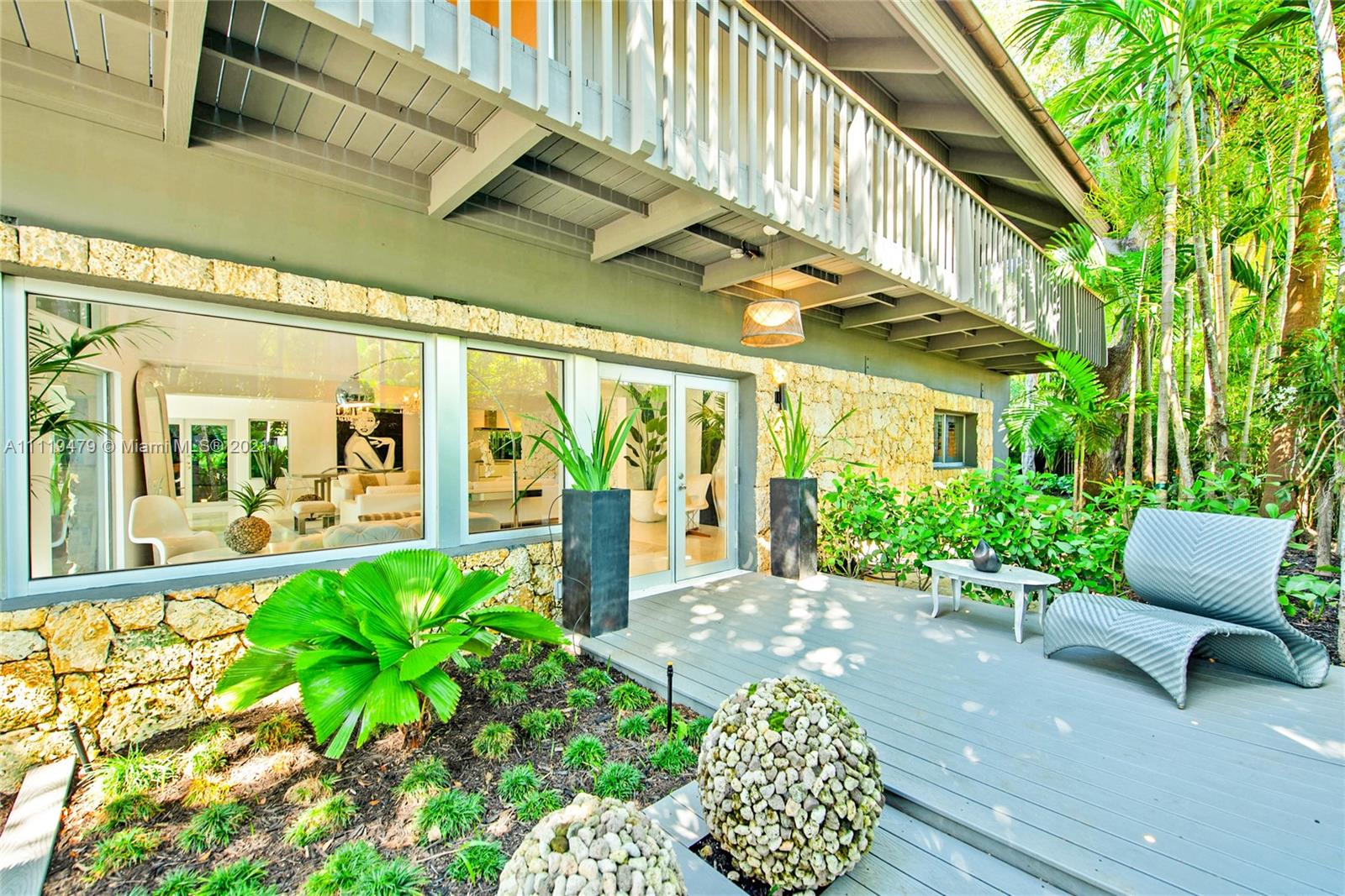FOUR-WAY LODGE ESTATES - Residential