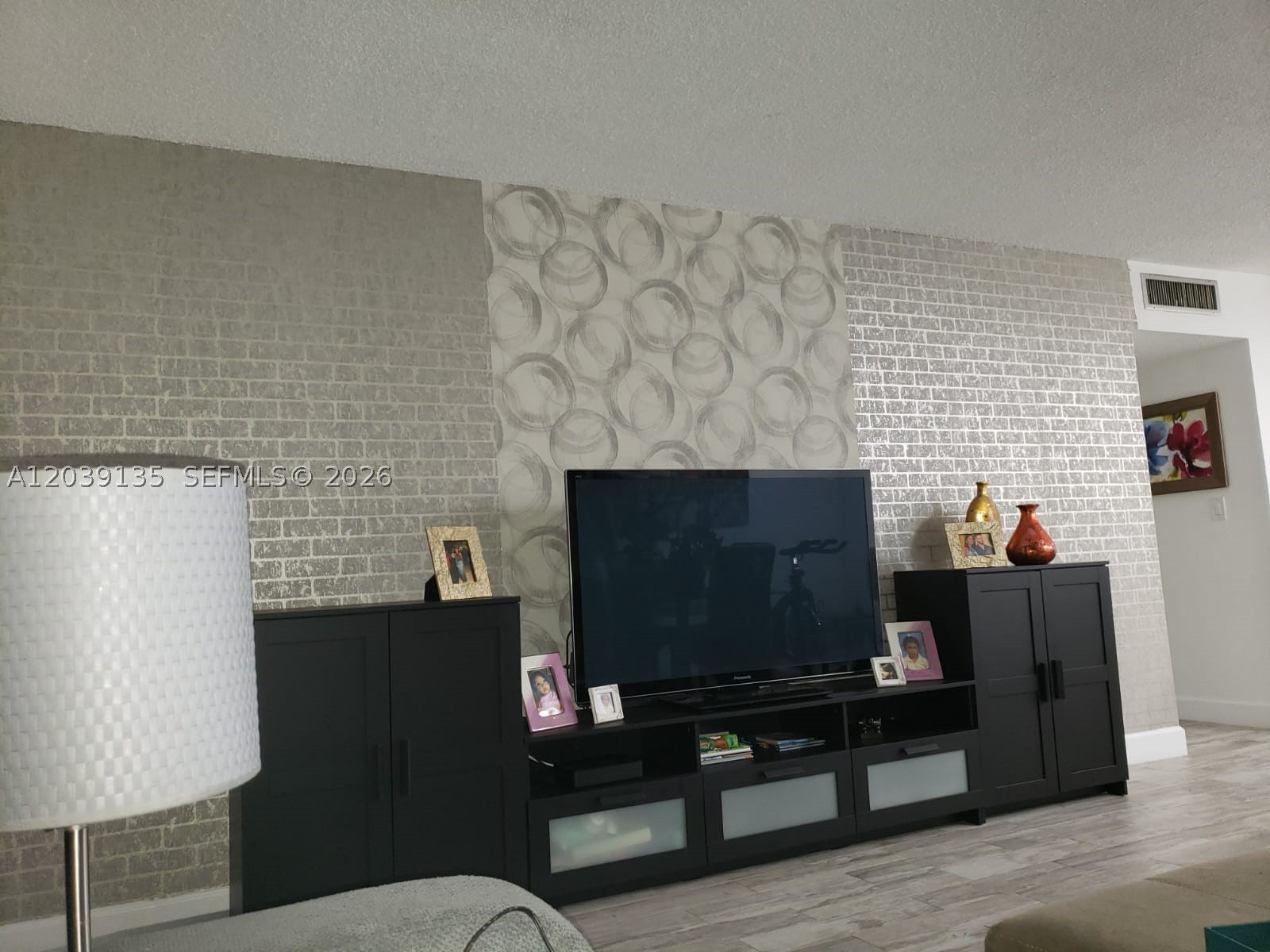 MEADOWBROOK CONDO APTS BL - Residential