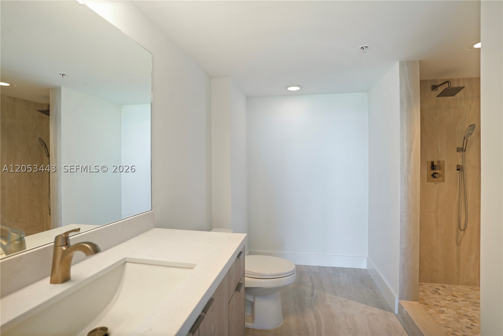 THE FLORIDIAN CONDO - Residential