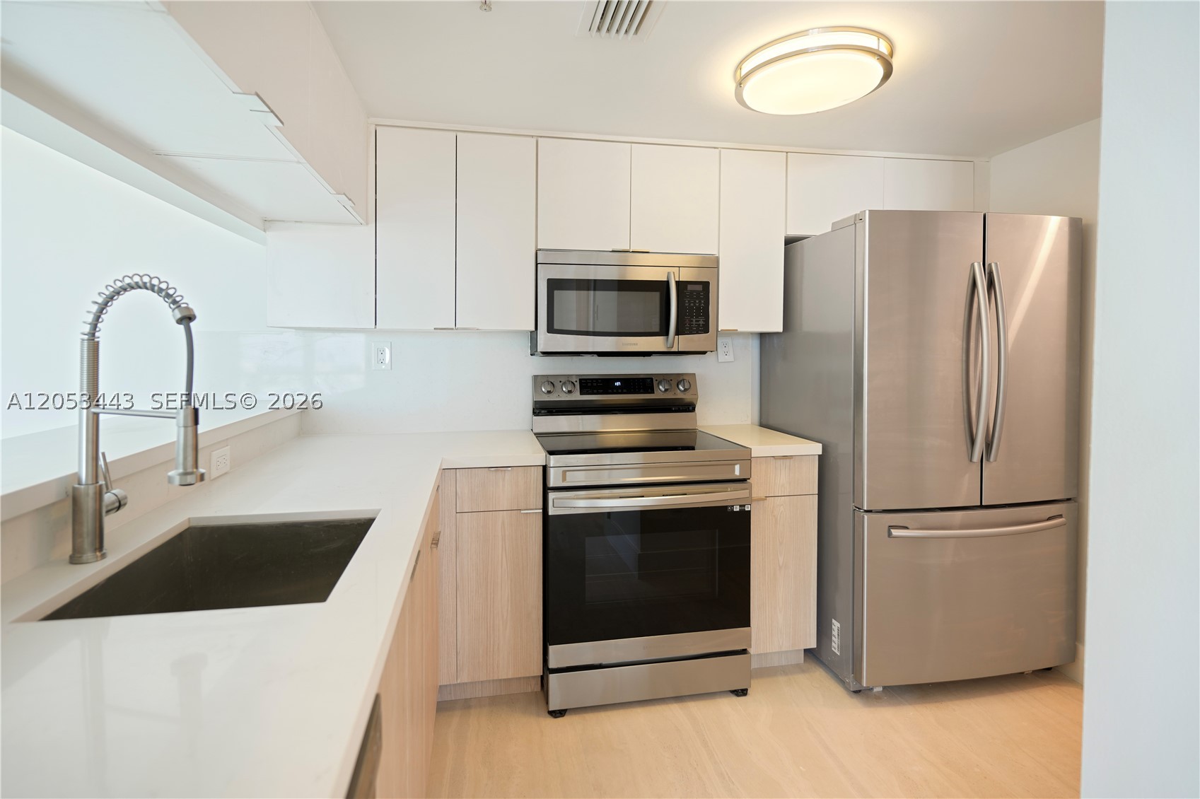 THE FLORIDIAN CONDO - Residential