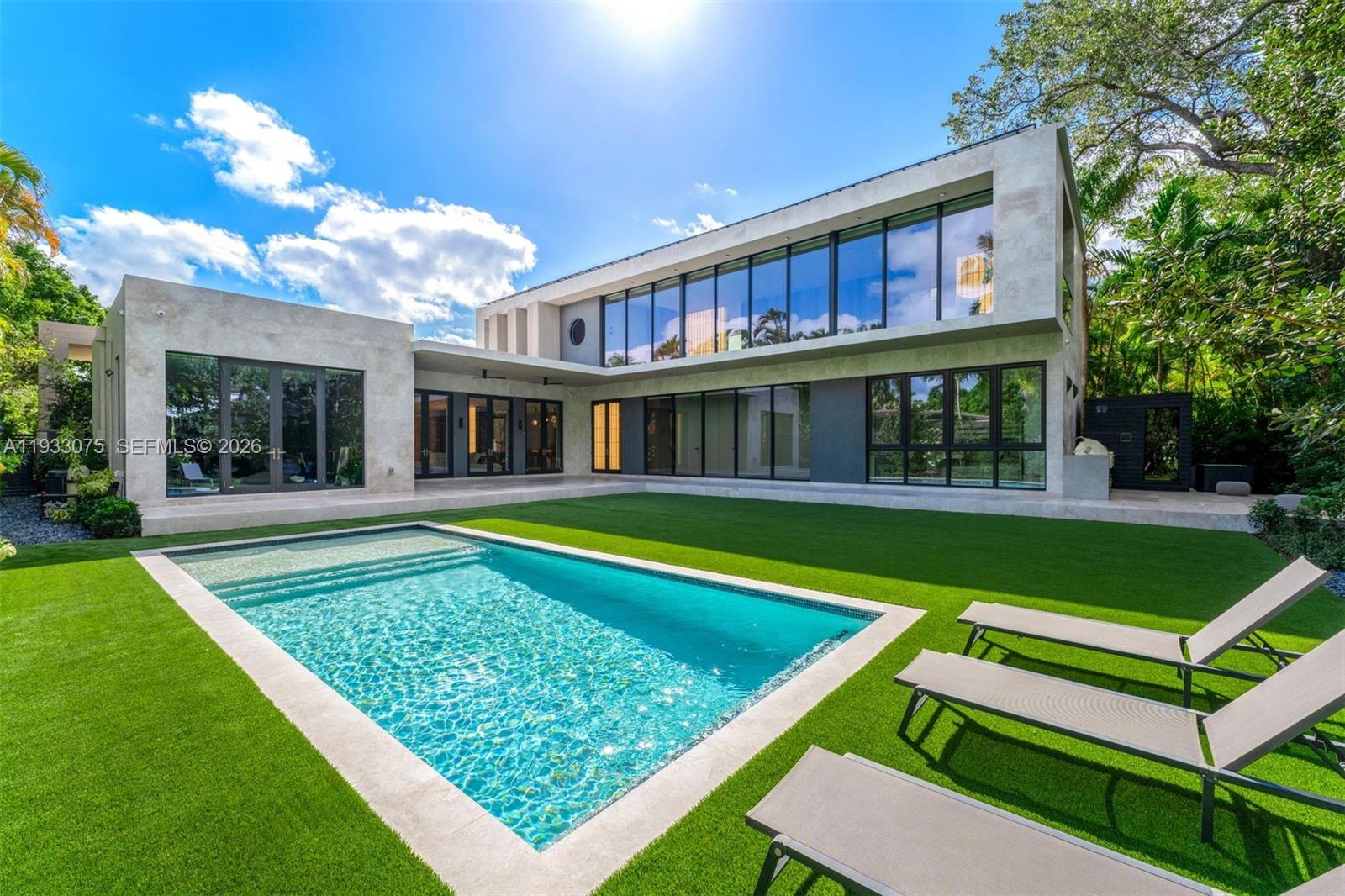 BAY POINT - Residential