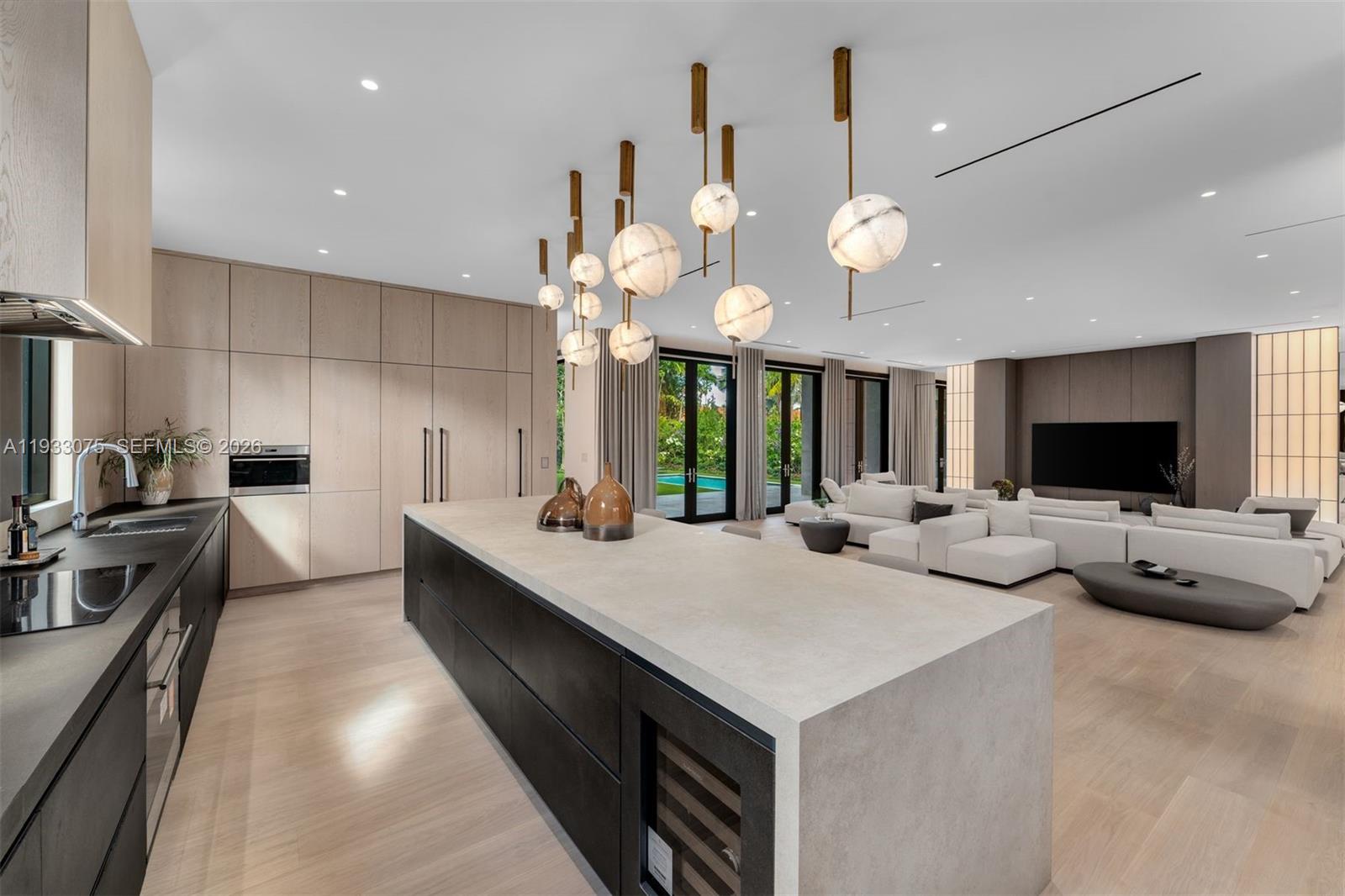 BAY POINT - Residential