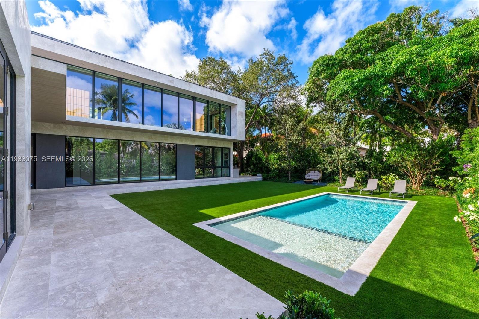 BAY POINT - Residential