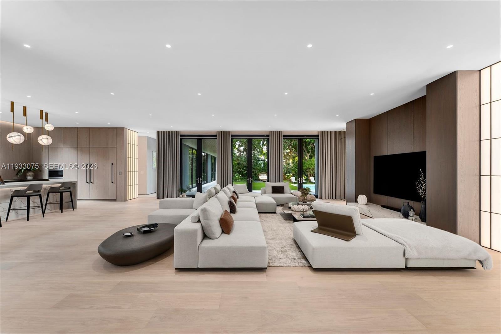 BAY POINT - Residential