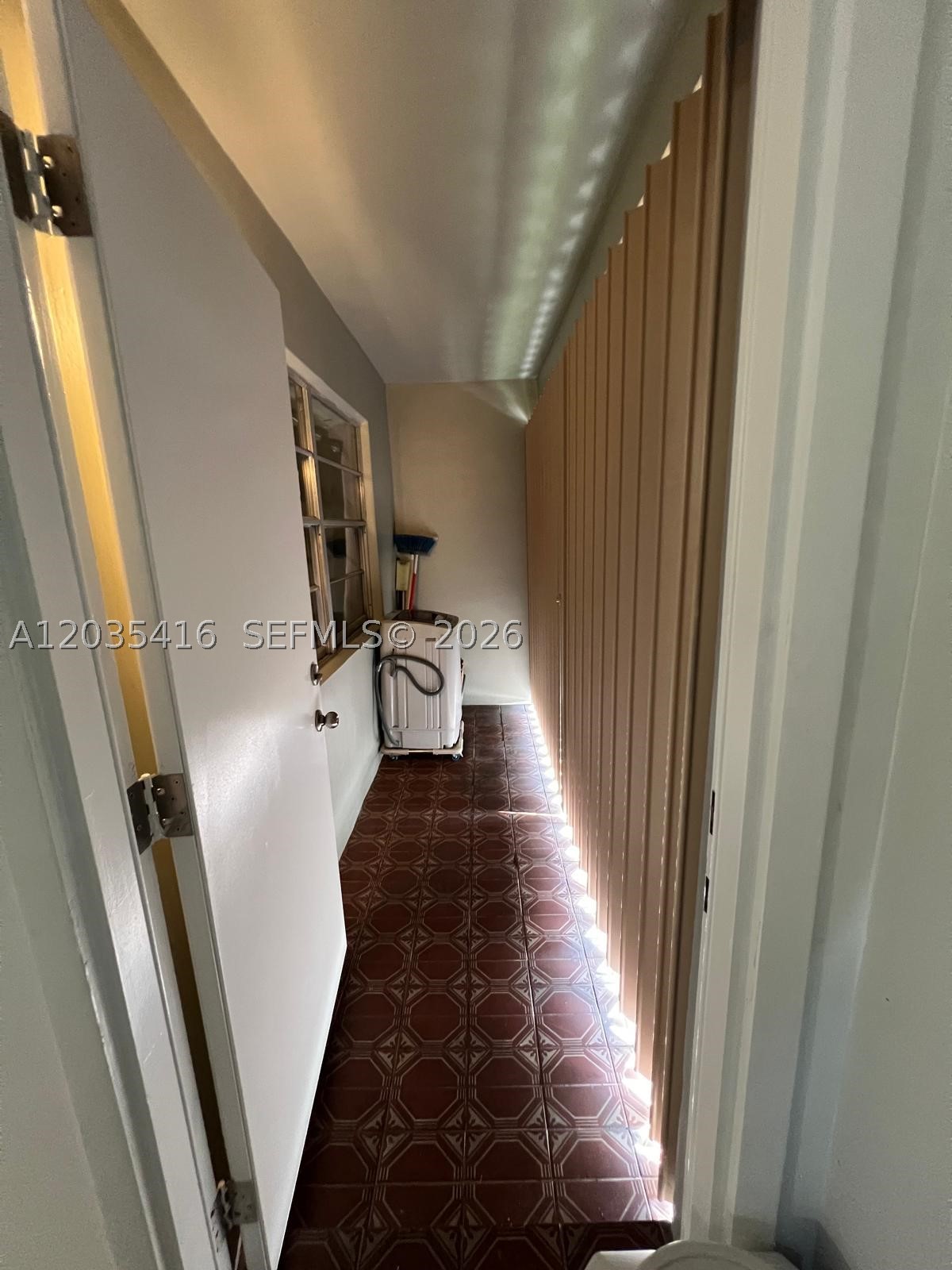 WENDOVER CONDO - Residential