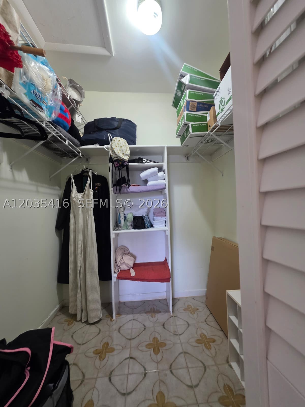 WENDOVER CONDO - Residential