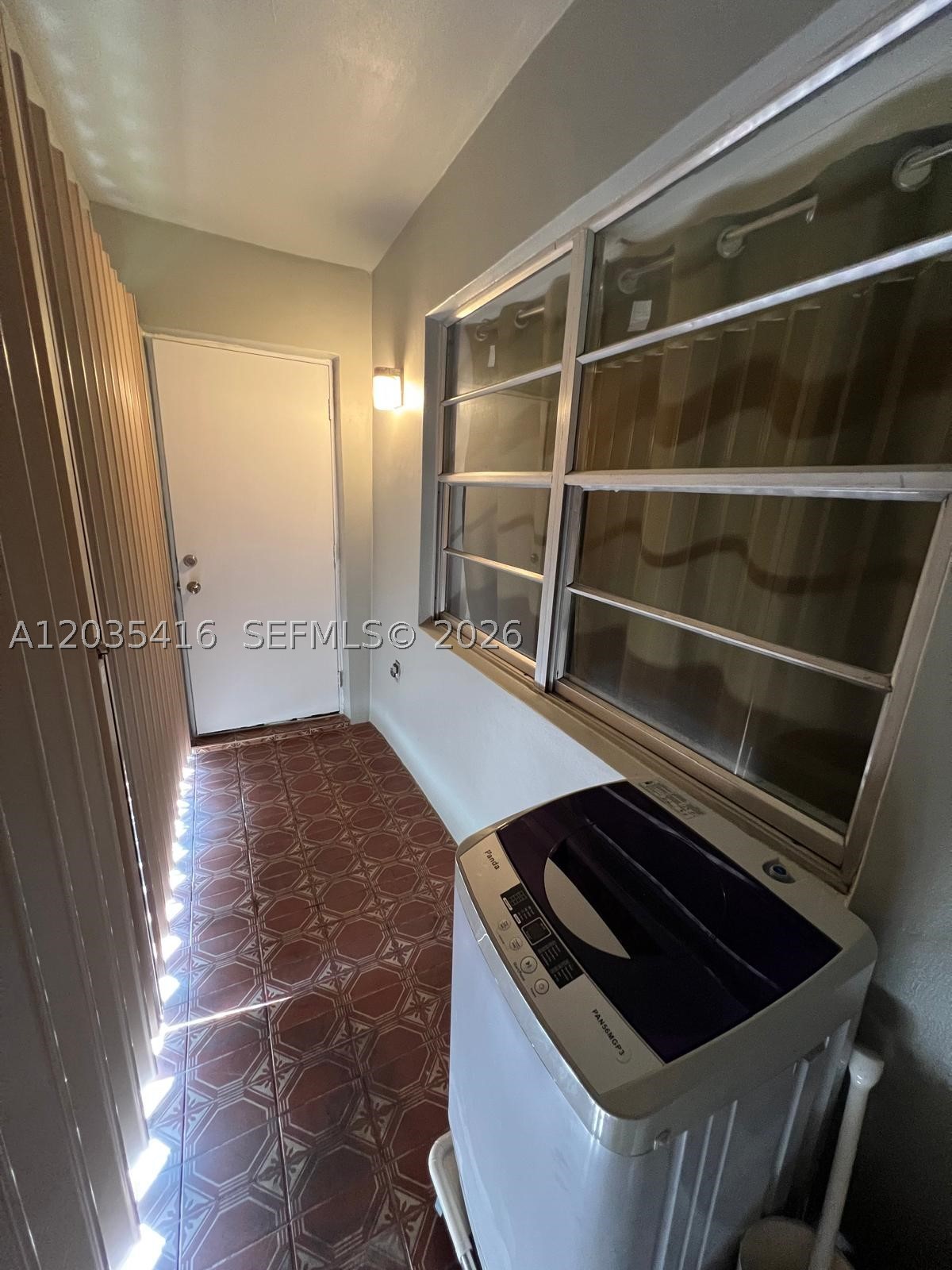 WENDOVER CONDO - Residential