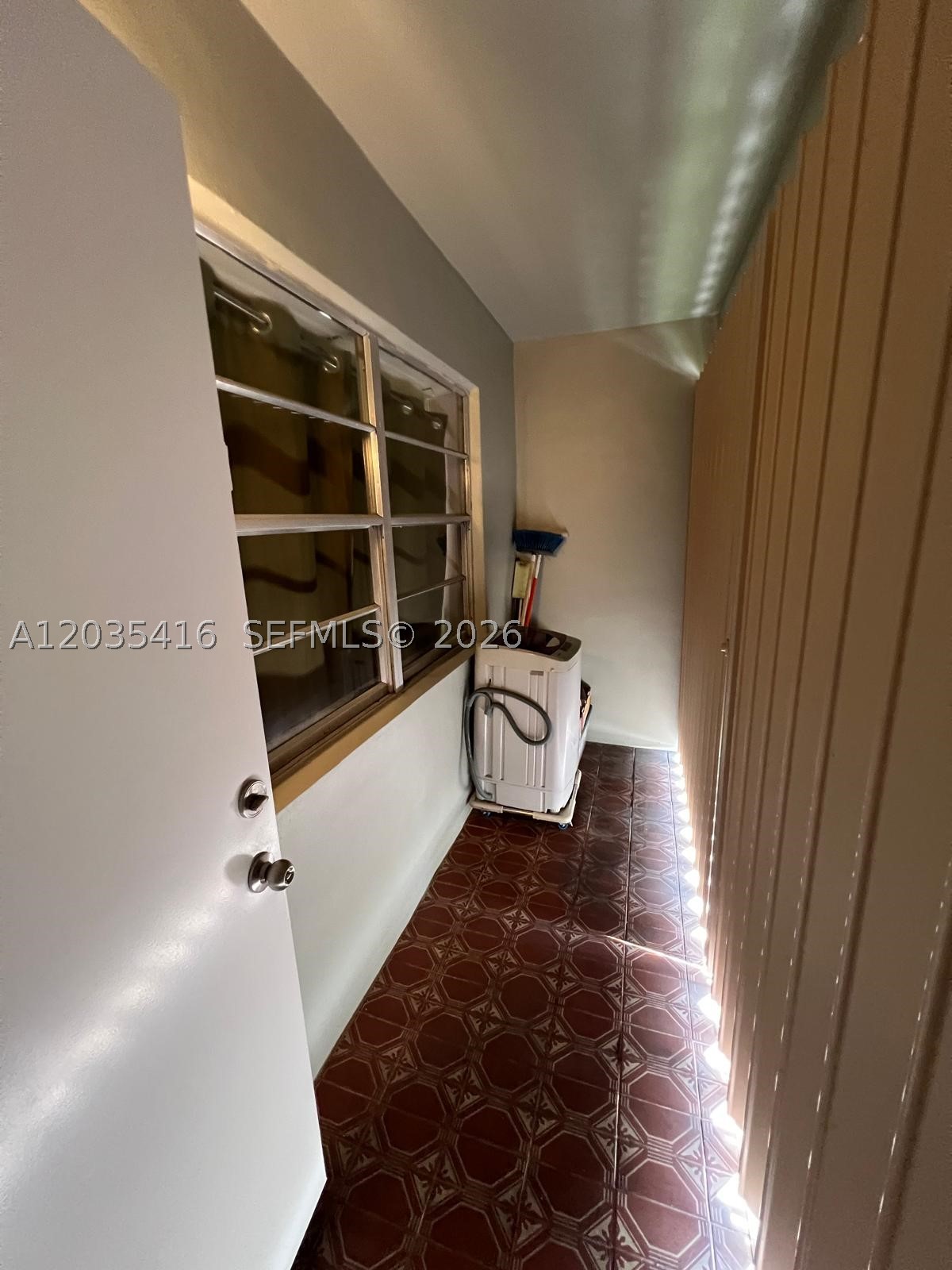 WENDOVER CONDO - Residential