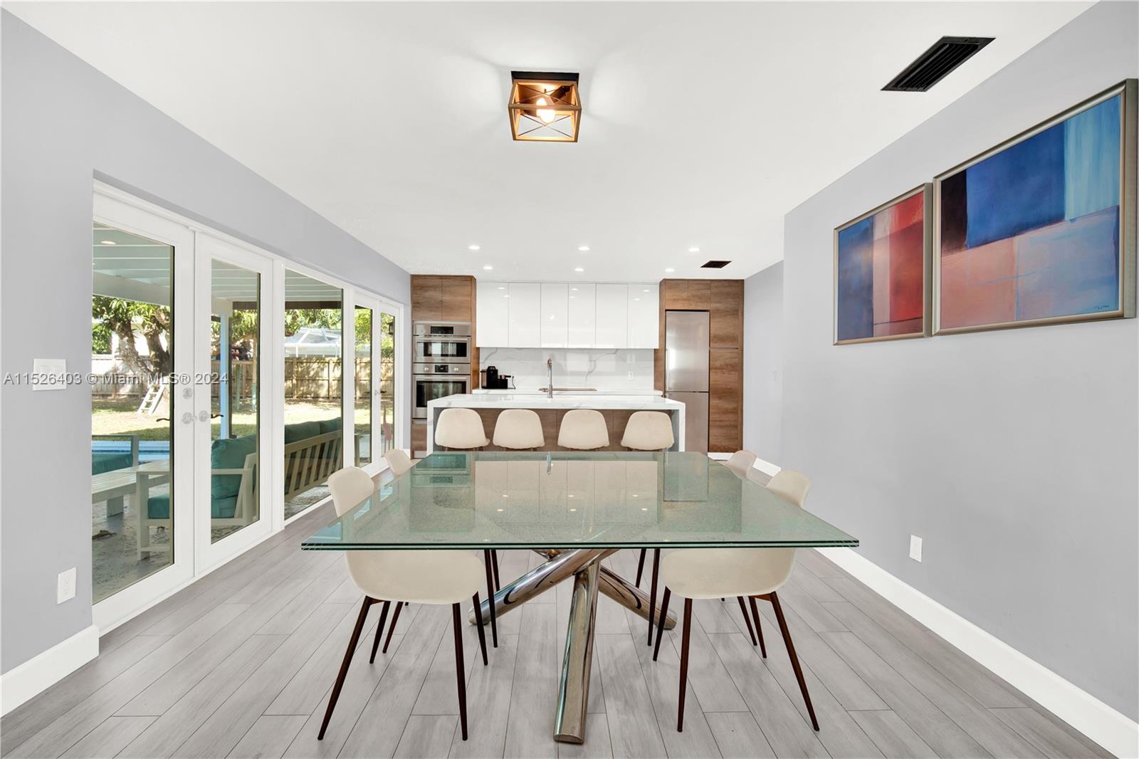 MANGOWOOD - Residential Lease