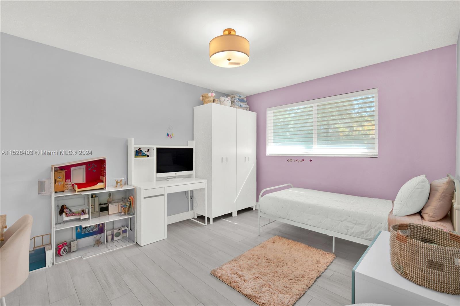 MANGOWOOD - Residential Lease