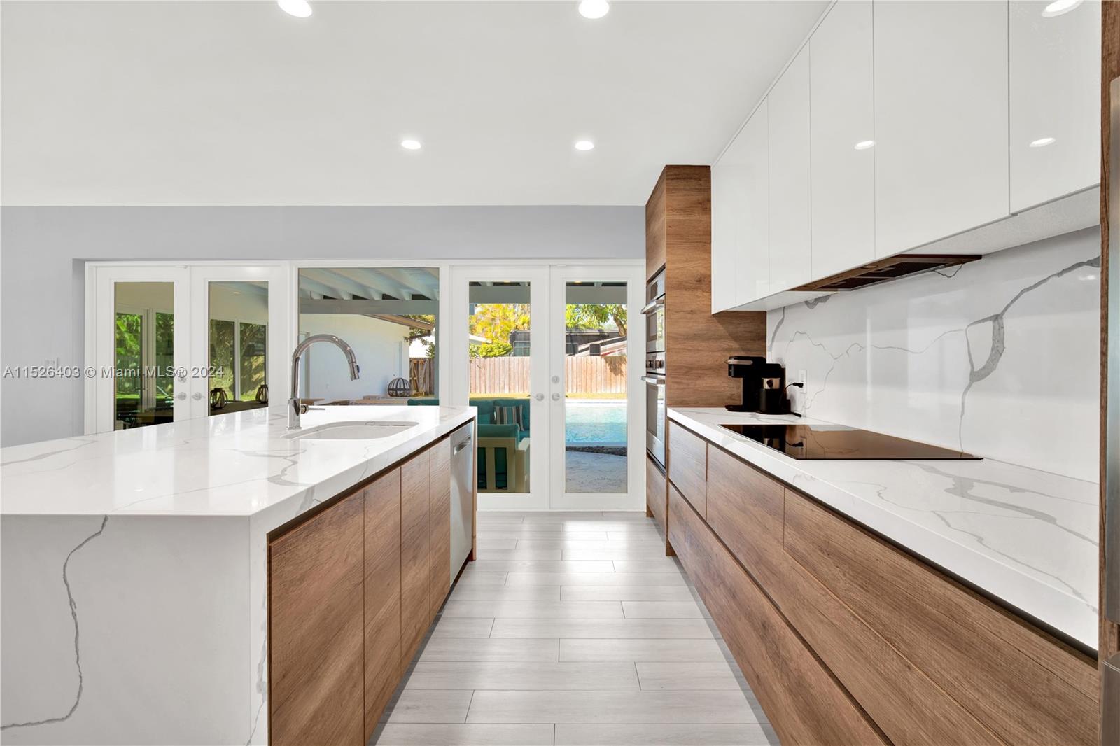 MANGOWOOD - Residential Lease