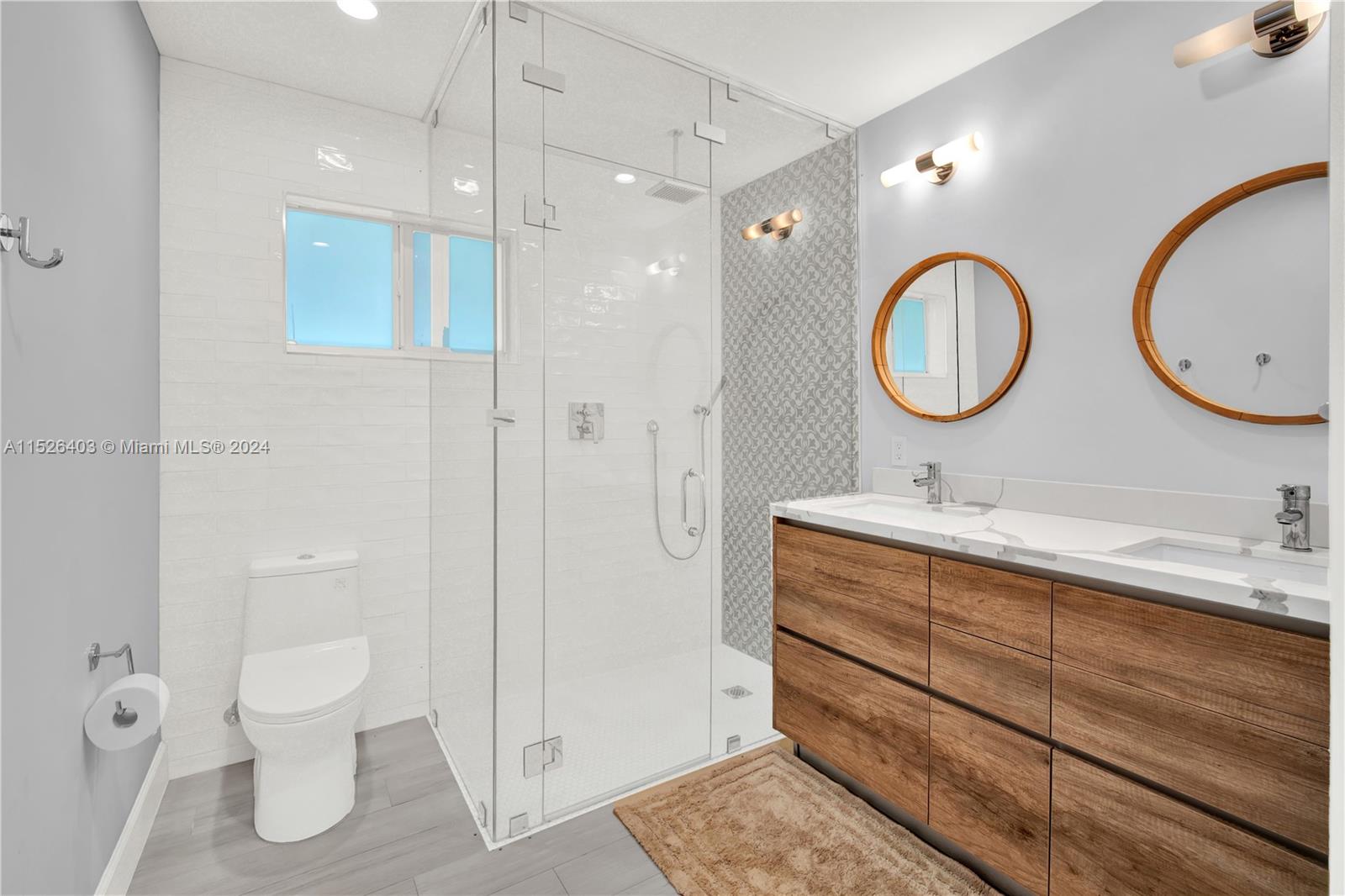 MANGOWOOD - Residential Lease