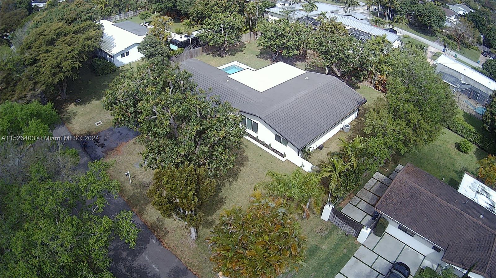 MANGOWOOD - Residential Lease
