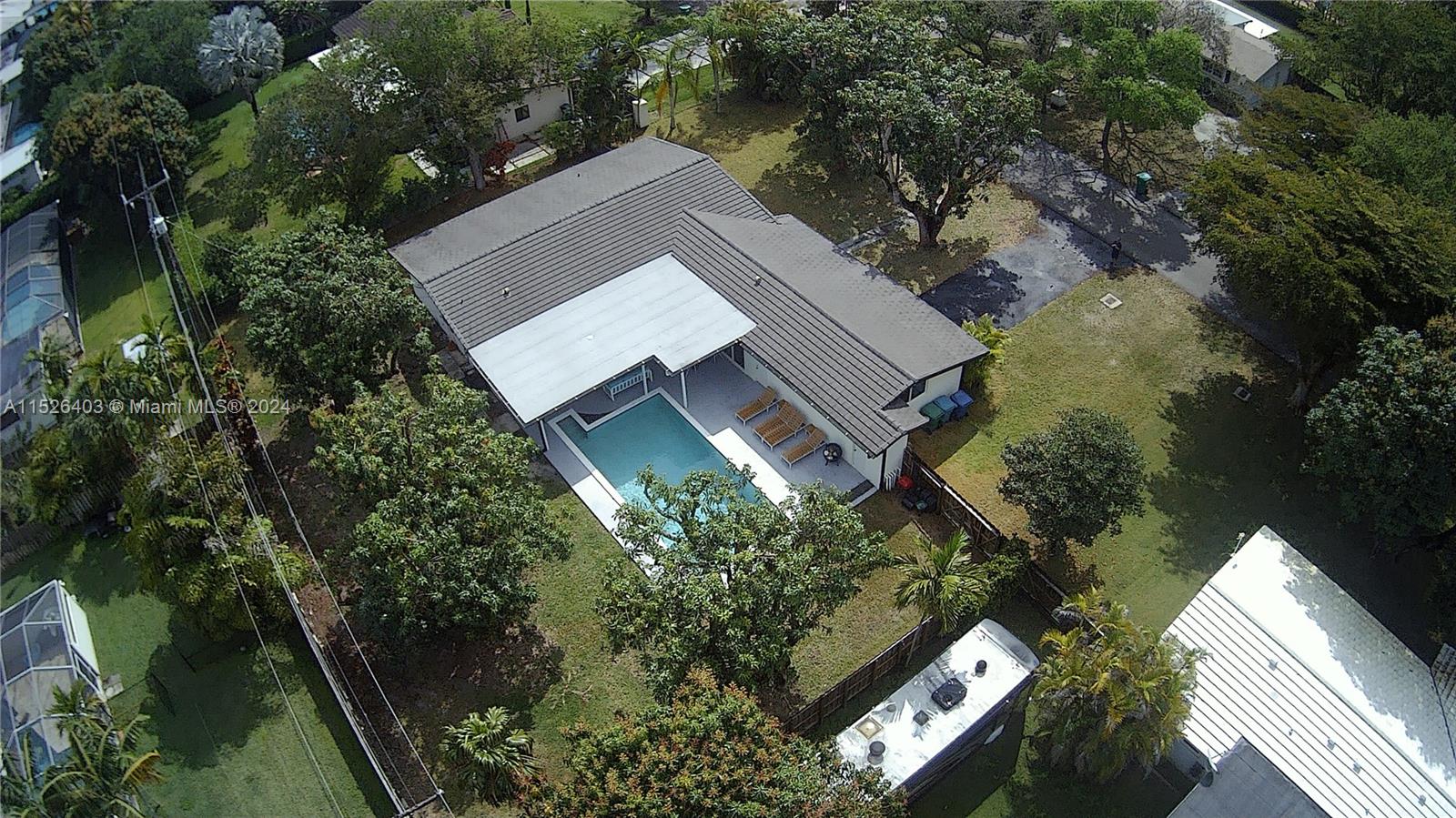 MANGOWOOD - Residential Lease