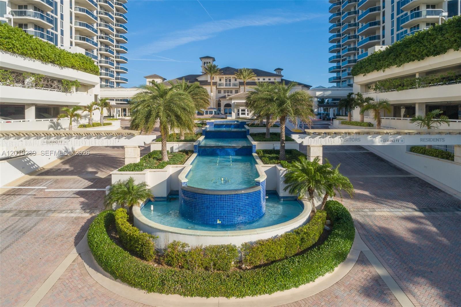 BLUE DIAMOND CONDO - Residential