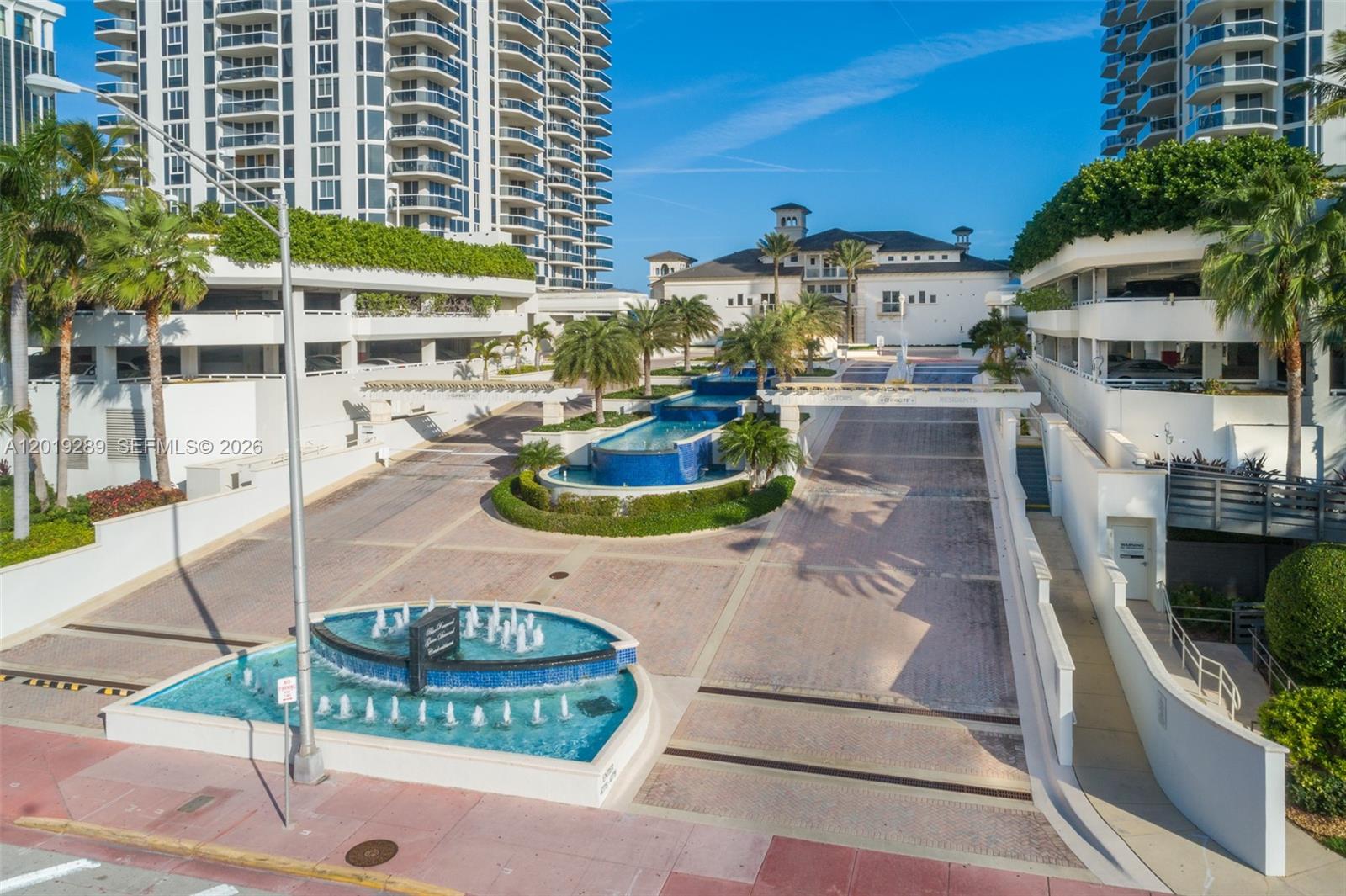 BLUE DIAMOND CONDO - Residential