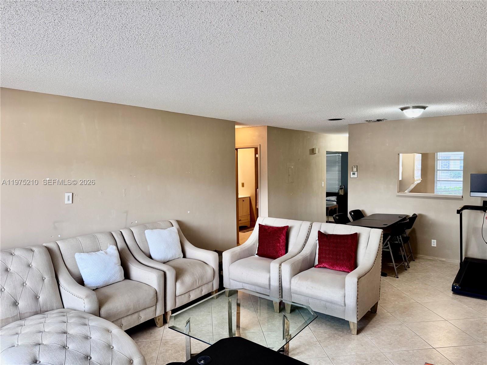 BOCA LAKES CONDO - Residential